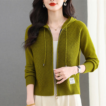 Chic  Short Knit Cardigan Sweater Coat for Women Lightweight Outerwear Casual Fashionable Design